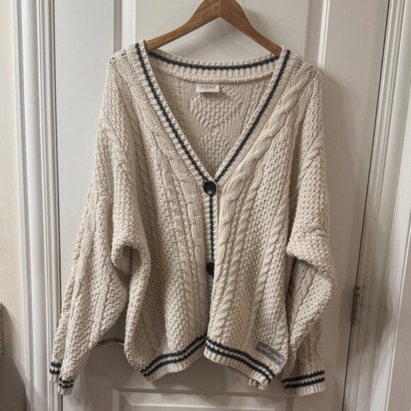 Taylor Swift Folklore Cardigan Size M/L - Picture 2 of 12